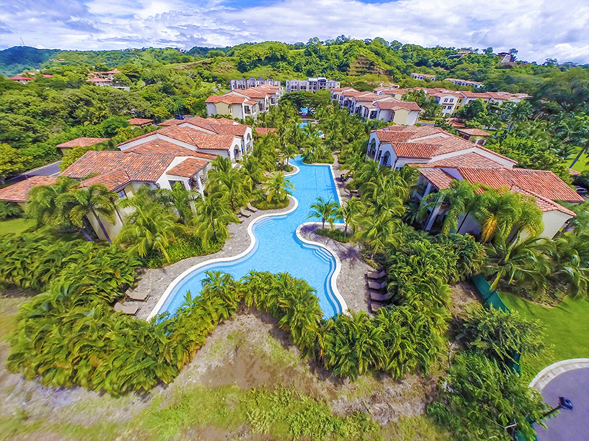 Pacifico Resort Condominiums Coco Exterior photo